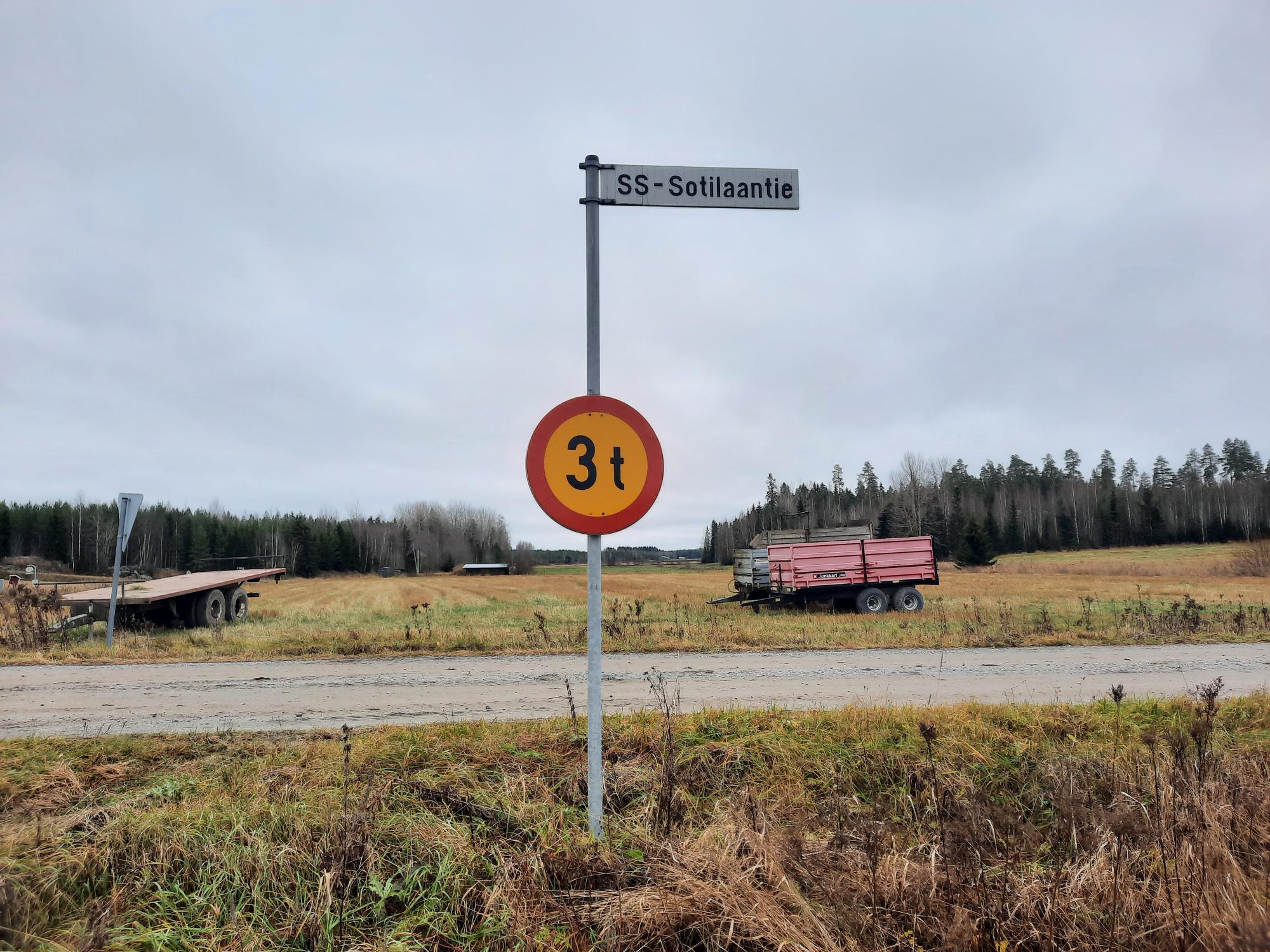 Ylistarolaiset puolustavat SS-sotilaantien nimeä – "Ei historiaa voi muuttaa"