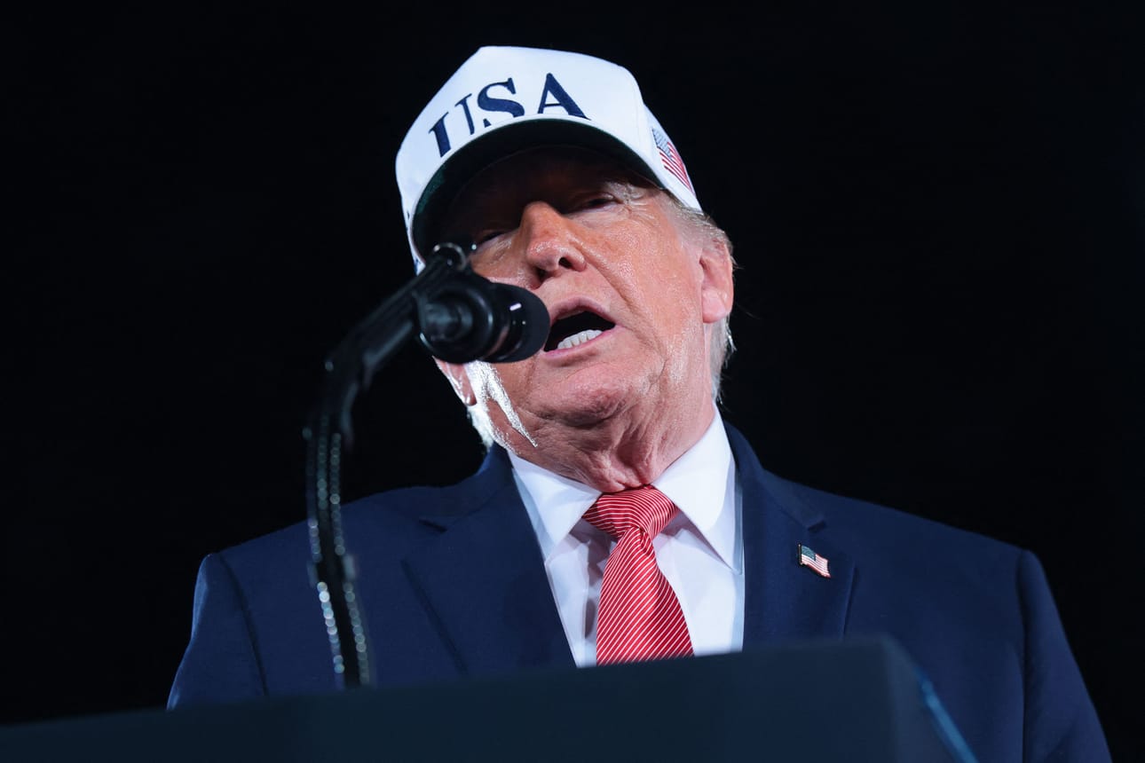 Yhdysvaltojen presidentti Donald Trump haluaa Ukrainan tekevän diilin Venäjän kanssa.