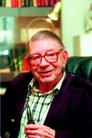Aarne Saarinen kuoli 90-vuotiaana.