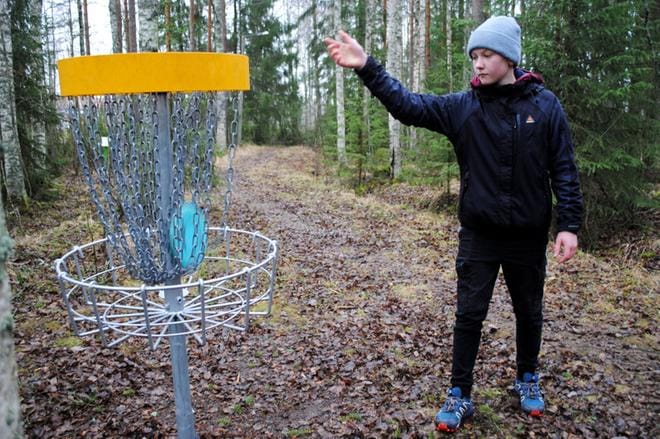 Täysosuma, niin Tuomas Koivulan teksti kuin tämä heittokin. KUVA: EEVA-LIISA KULJU
