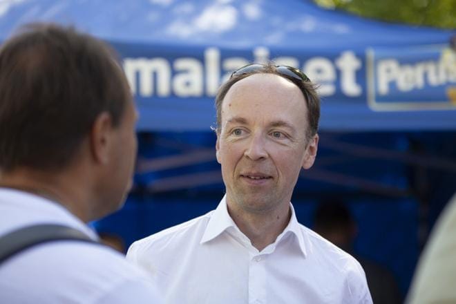 Jussi Halla-ahon mukaan ennakkotulos näytti kello yhdeksän jälkeen paljon paremmalta kuin mitä gallupit näyttivät ruotsidemokraattien kannalta. ARKISTOKUVA: RISKU HASARI