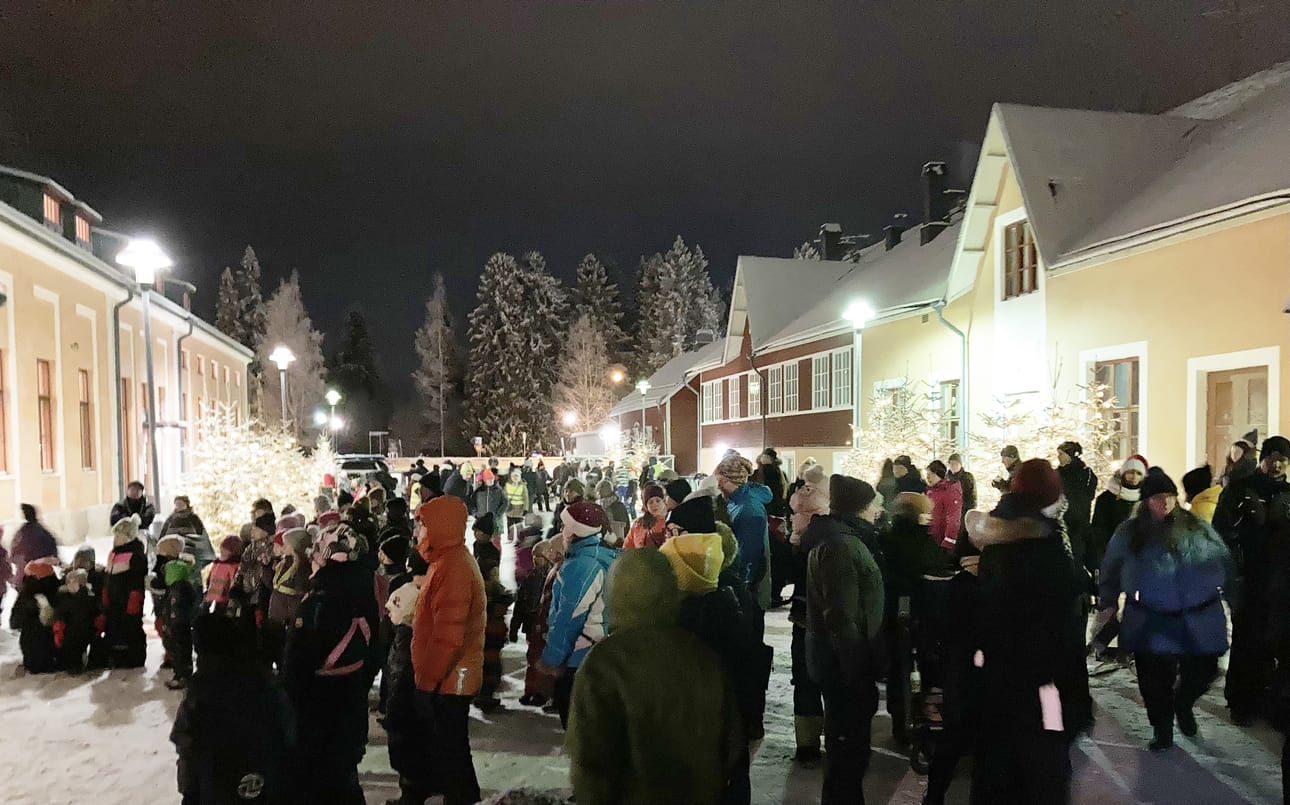 Meijerikadun päässä oli tungosta.