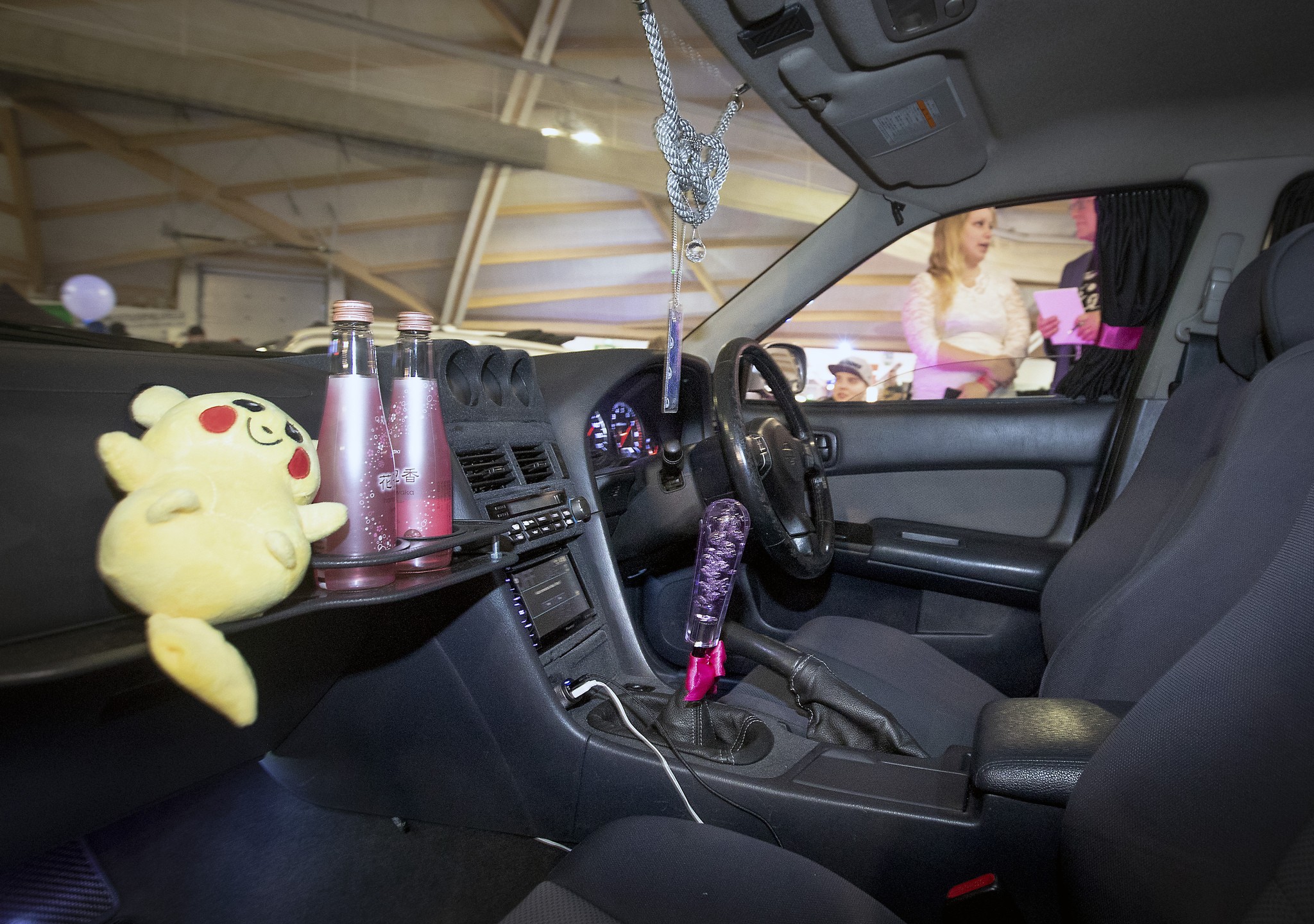Mäntyharjulaisen Salla Jokivarren Nissan Skyline on sisustettu japanilaishenkisesti.