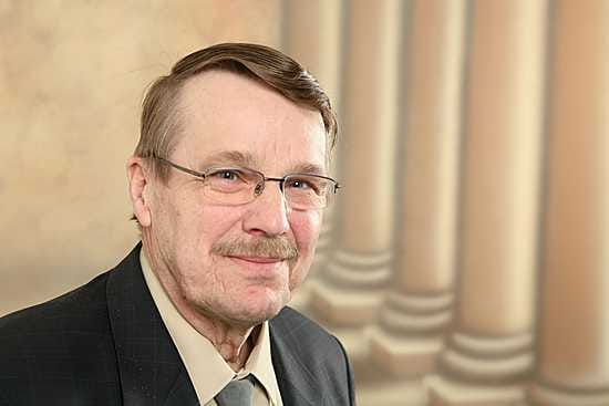 Käräjäoikeus tuomitsi Ajankohtaisen kakkosen toimittajan sakkoihin kansanedustaja Pekka Vilkunan (kesk.) kunnian loukkaamisesta.