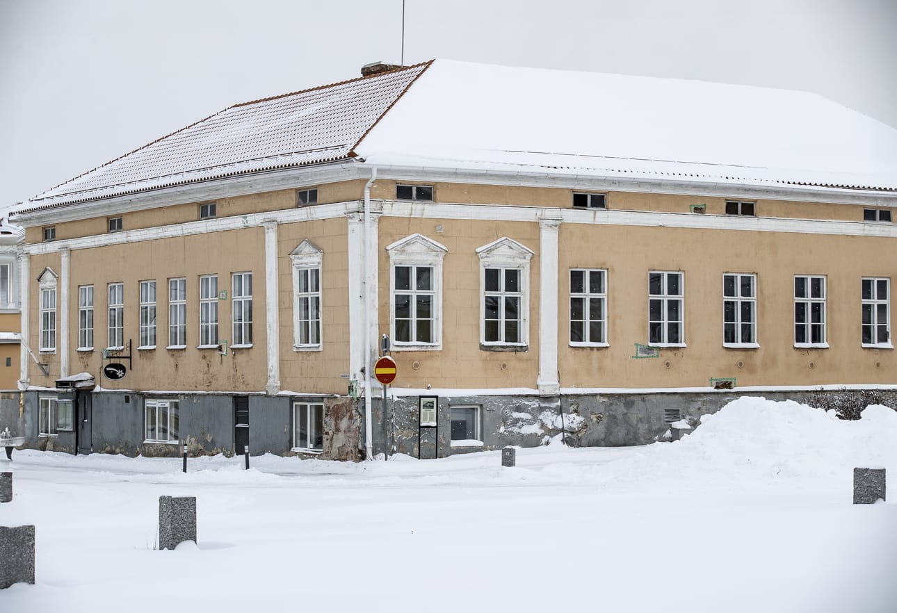 Hansan ikkunan koristelun ovat suorittaneet Lybeckerin animaatio- ja pelituotannon oppilaat.