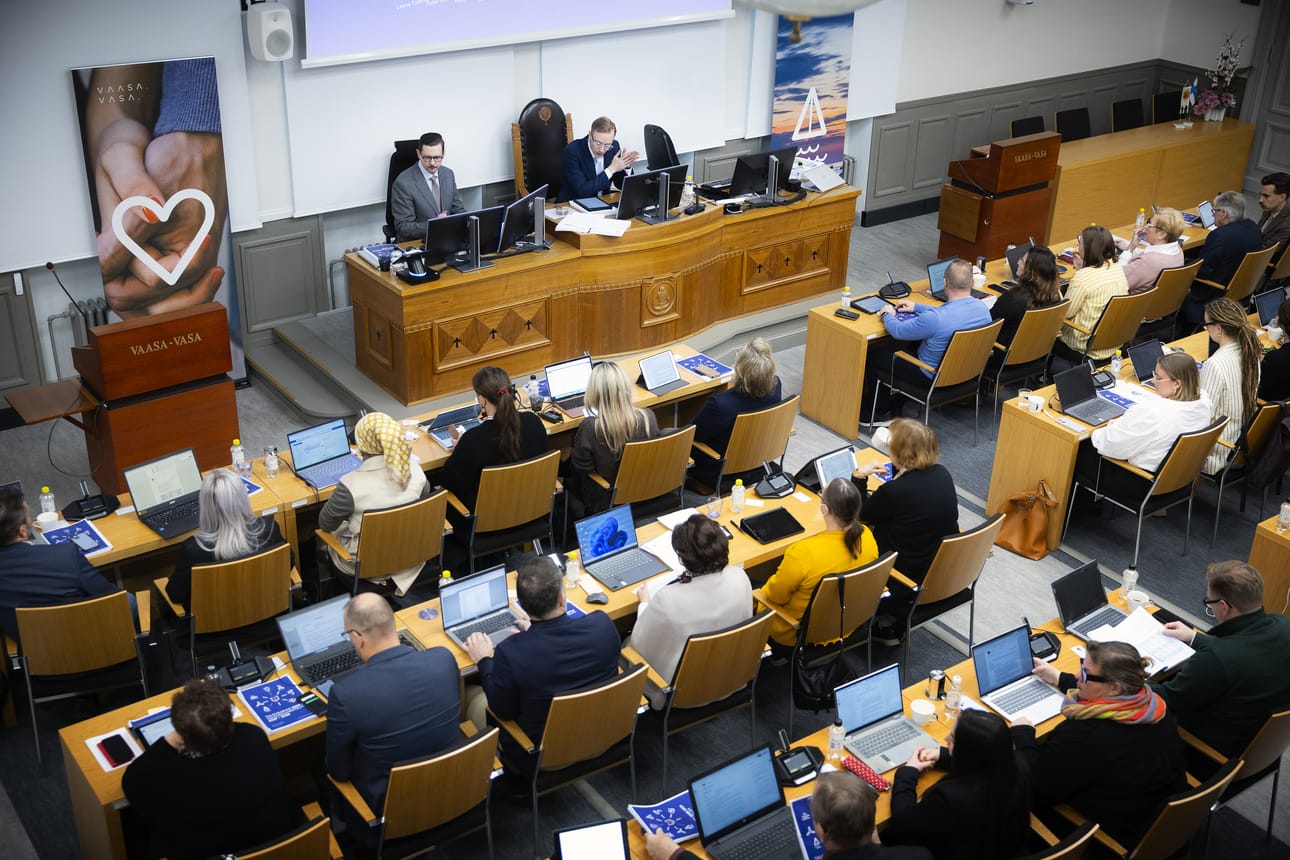 Monet ryhmien puheenjohtajat sanoivat, että budjettivaltuusto on vuoden tärkein kokous.