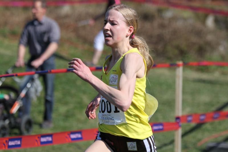 Johanna Peiponen on Elittikisasarjan avauksen vetonaula Lapinlahdella Tero Pitkämäen ohella. Peiponen käy 5000 metrin olympiarajan kimppuun.