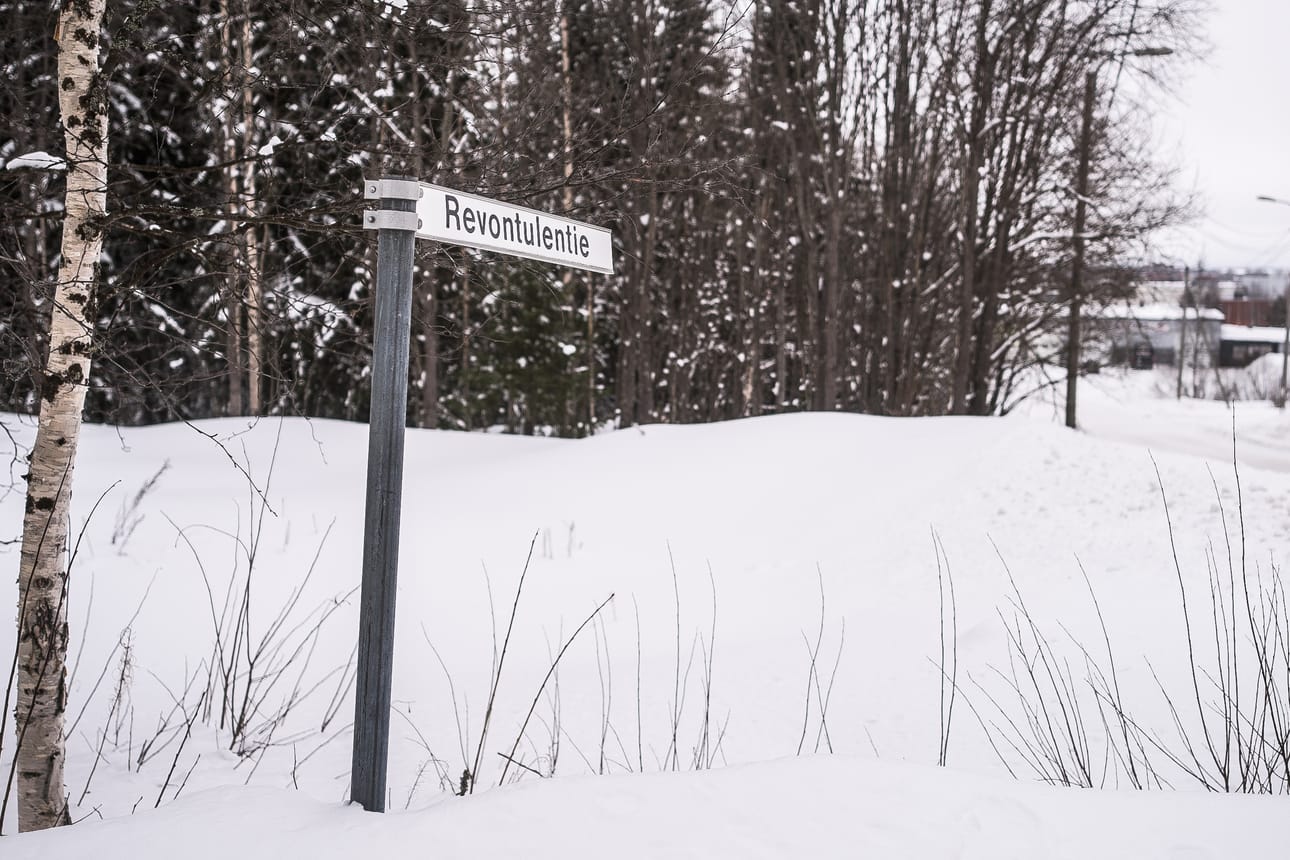 Tapaus sattui Revontulentiellä poroteurastamon kohdilla.
