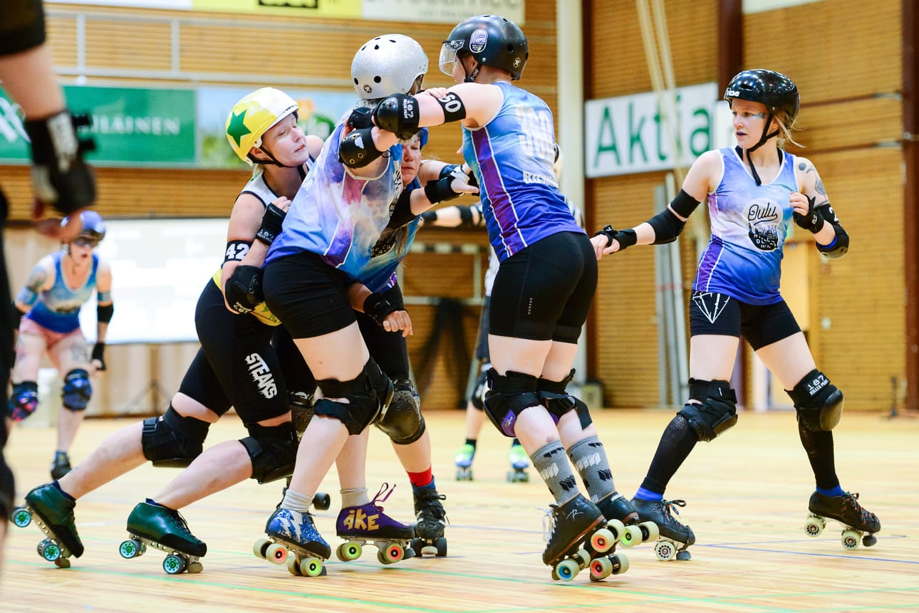 Oulu Roller Derbyn edustusjoukkue, Shitty City Rollers, voitti heinäkuussa Suomen mestaruuden kaatamalla loppuottelussa Helsinki Roller Derbyn lukemin 188–108.