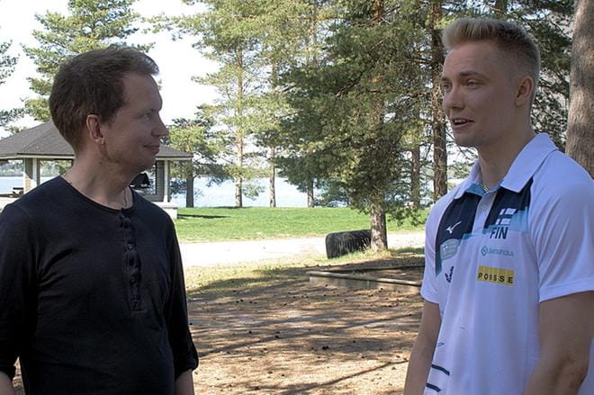 Urheilustudiossa Jarno Rannan vieraana on Lauri Kerminen (oik.) KUVA: ALEKSI MÄKINEN