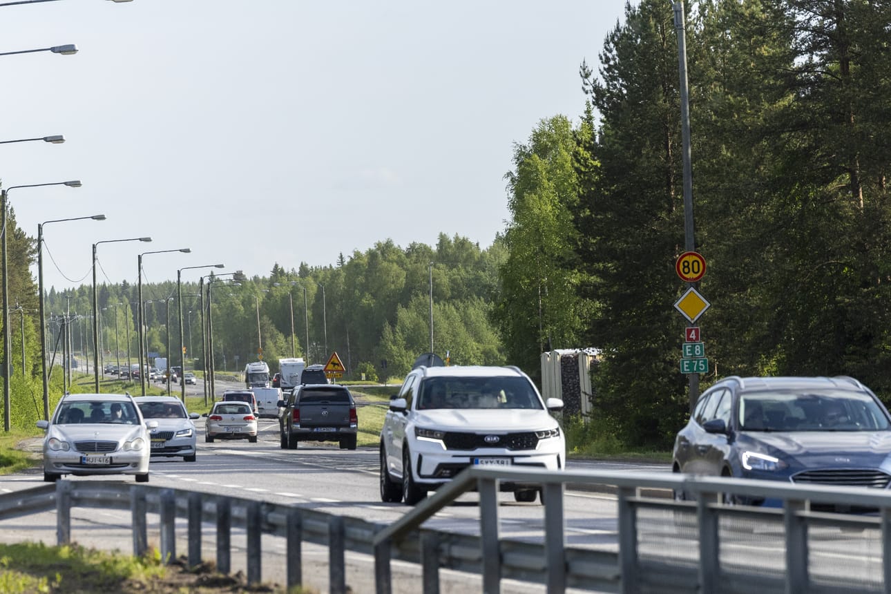 Juhannuksen paluuliikenne on sujunut Pohjois-Pohjanmaalla rauhallisesti. Arkistokuva.