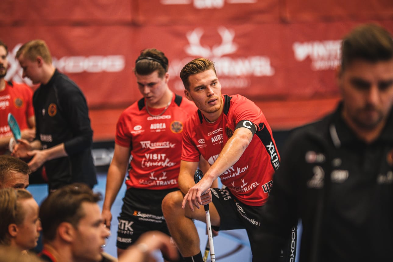 Olli Lukkari sai täksi kaudeksi LNM:n kapteeninnauhan, jota hän kantaa suurella ylpeydellä.