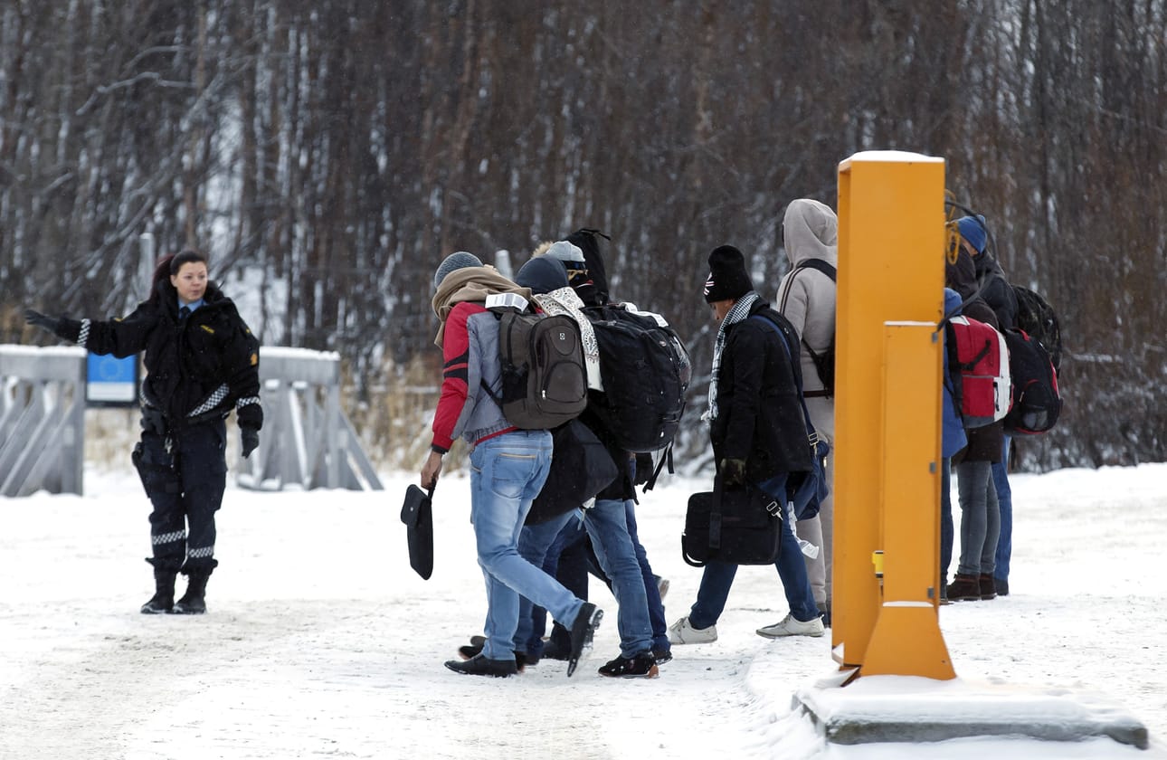 Storskogin raja-asemalla liikenne on toistaiseksi ollut vähäistä. Kuvituskuva Storskogin raja-asemalta vuodelta 2015.
