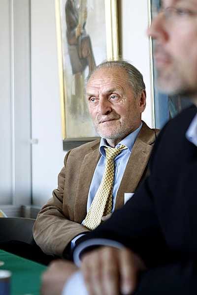 Riihisäätiön hallituksen entinen puheenjohtaja Toivo J. Kanninen.