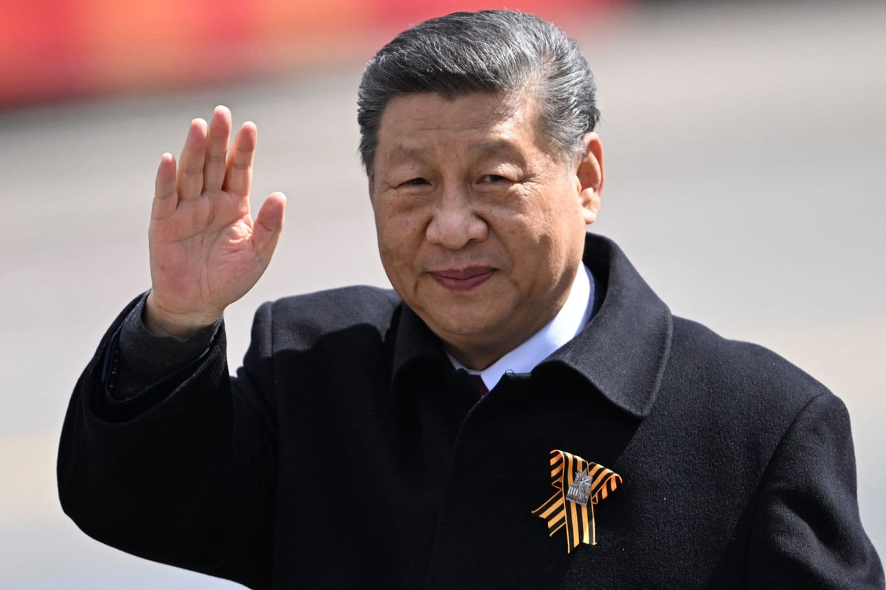 Kiina kehottaa kaikkia konfliktin osapuolia, etenkin Israelia, lopettamaan sotilaalliset toimet mahdollisimman nopeasti. Presidentti Xi Jinping tuomitsi aiemmin tällä viikolla Israelin iskut Iraniin. LEHTIKUVA / AFP