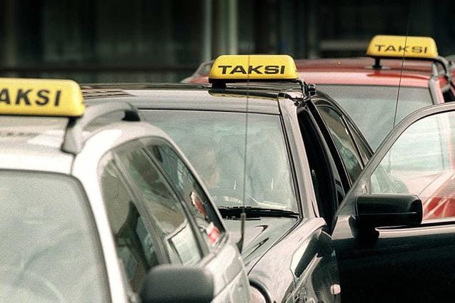 Kuljetuspalveluiden kilpailutuksen syynä ovat autojen saatavuusongelmat Jalasjärvellä ja Kanta-Kurikassa.