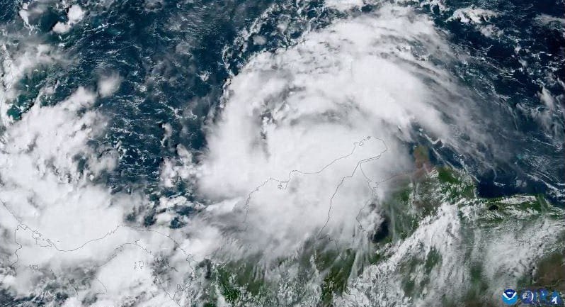 Ennen saapumistaan Nicaraguan rannikolle Julia riepotteli Kolumbialle kuuluvaa pikkusaarien ryhmää merellä. LEHTIKUVA/AFP/CIRA/CSU & NOAA