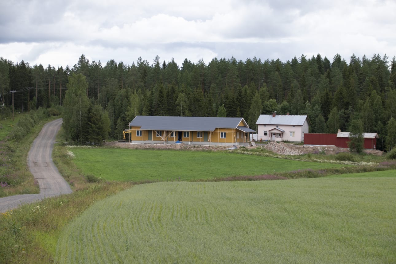 Kahdeksan asuntoa käsittävä rivitalo rakennetaan ensisijaisesti Yrjanan Oy:n työntekijöiden tarpeisiin.