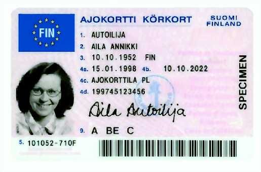 EU-kortti on koettu kokonsa puolesta näppäräksi ja käyttökelpoisksi.