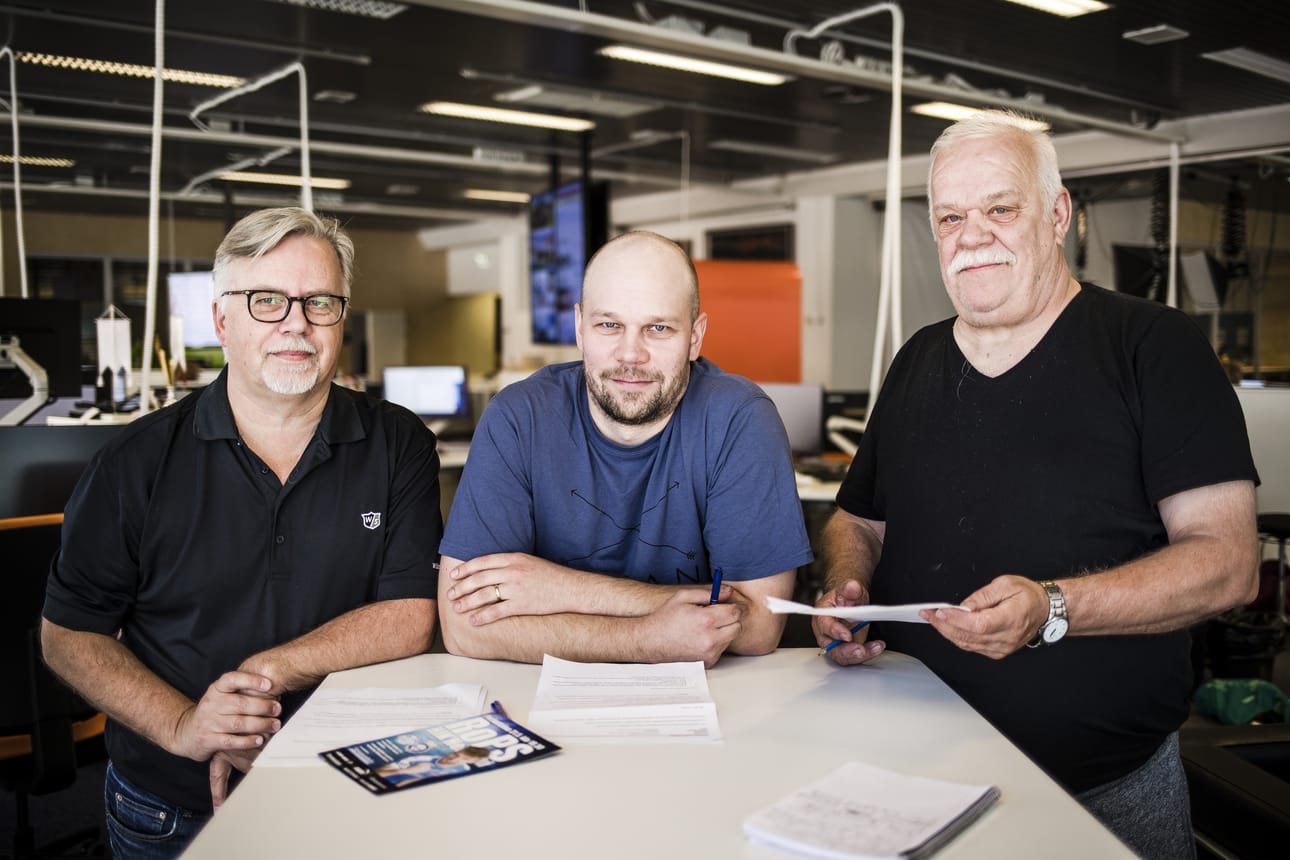 Palloraati sulattelee RoPSin europelin ja palaa takaisin Veikkausliigan kiemuroihin. Ketkä ovat olleet tasaisen sarjan pahimpia epäonnistujia ja onnistujia? Äänessä Kari Pyykkö, Vesa-Pekka Hiltunen ja Janne Turunen.