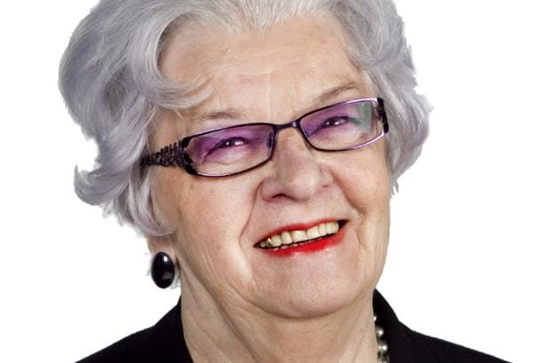 Aino Mäki-Kaukola, kolumnikuva