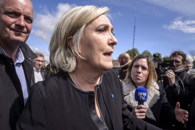 Marine Le Penin ja ranskalaisen median välit ovat ajautuneet pattitilanteeseen. KUVA: Christophe Petit Tesson