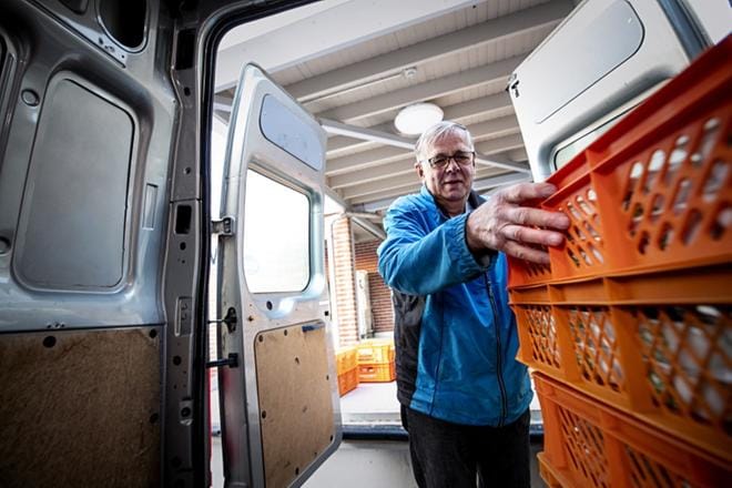 Yhdistyksen puheenjohtajan John Åsvikin mukaan jokainen Vaasan Ruoka-avulle lahjoitettu euro moninkertaistuu noin kuuden euron arvoiseksi. ARKISTOKUVA: PAULA KASKIMAA
