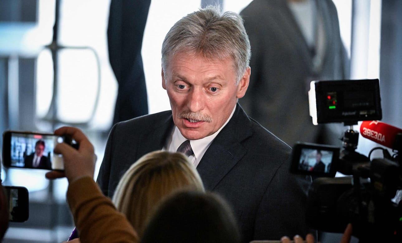 Venäjän on pakko vahvistaa armeijaansa, koska sitä uhataan, sanoo Kremlin edustaja Dmitri Peskov. Arkistokuva. LEHTIKUVA / AFP