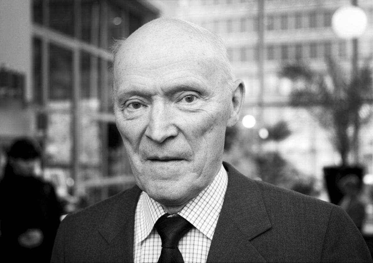 Hirvonen kuoli perjantaina 90-vuotiaana. LEHTIKUVA / PEKKA SAKKI
