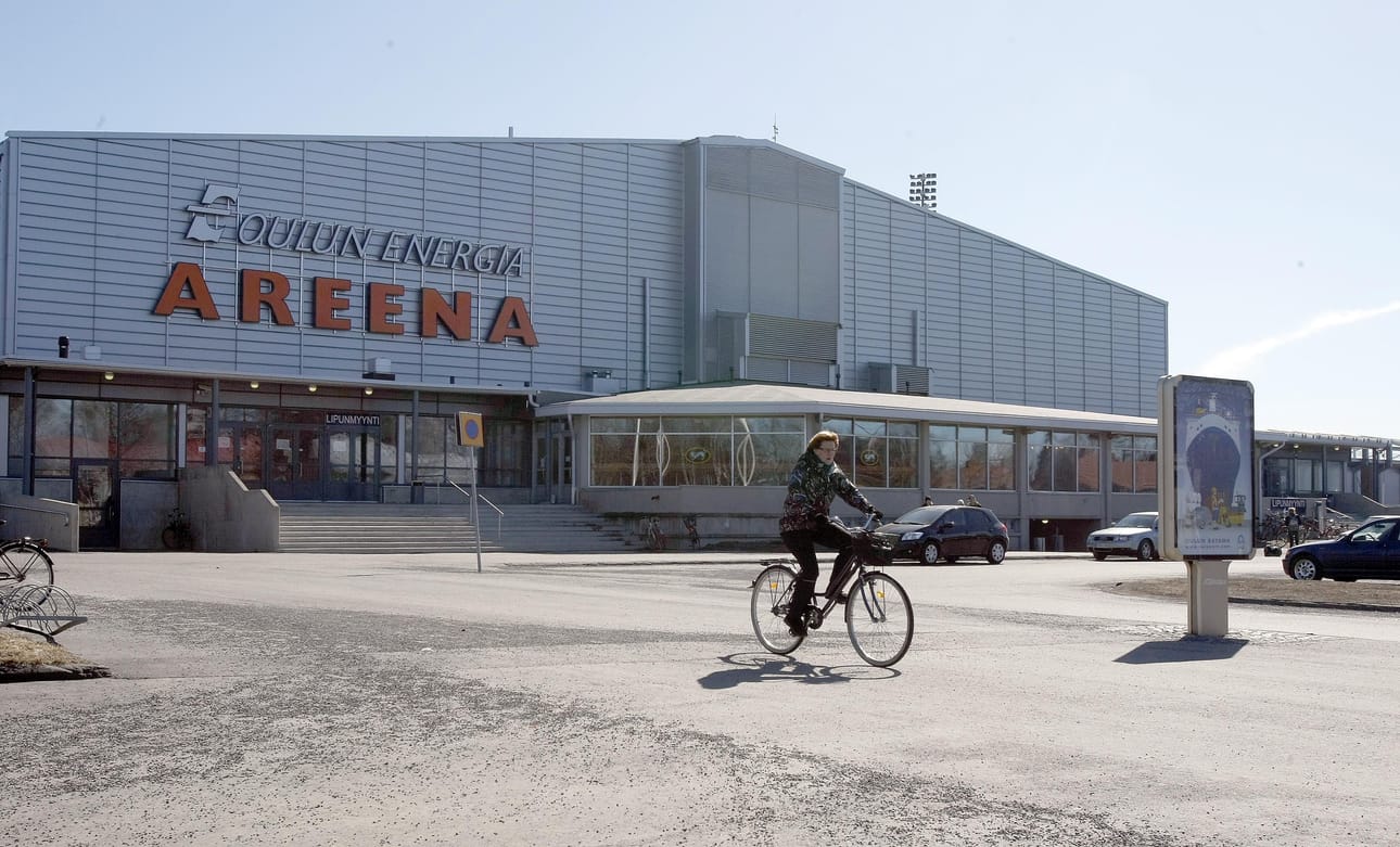 Kärppien Raksilassa sijaitseva kotihalli on valmistunut vuonna 1974.