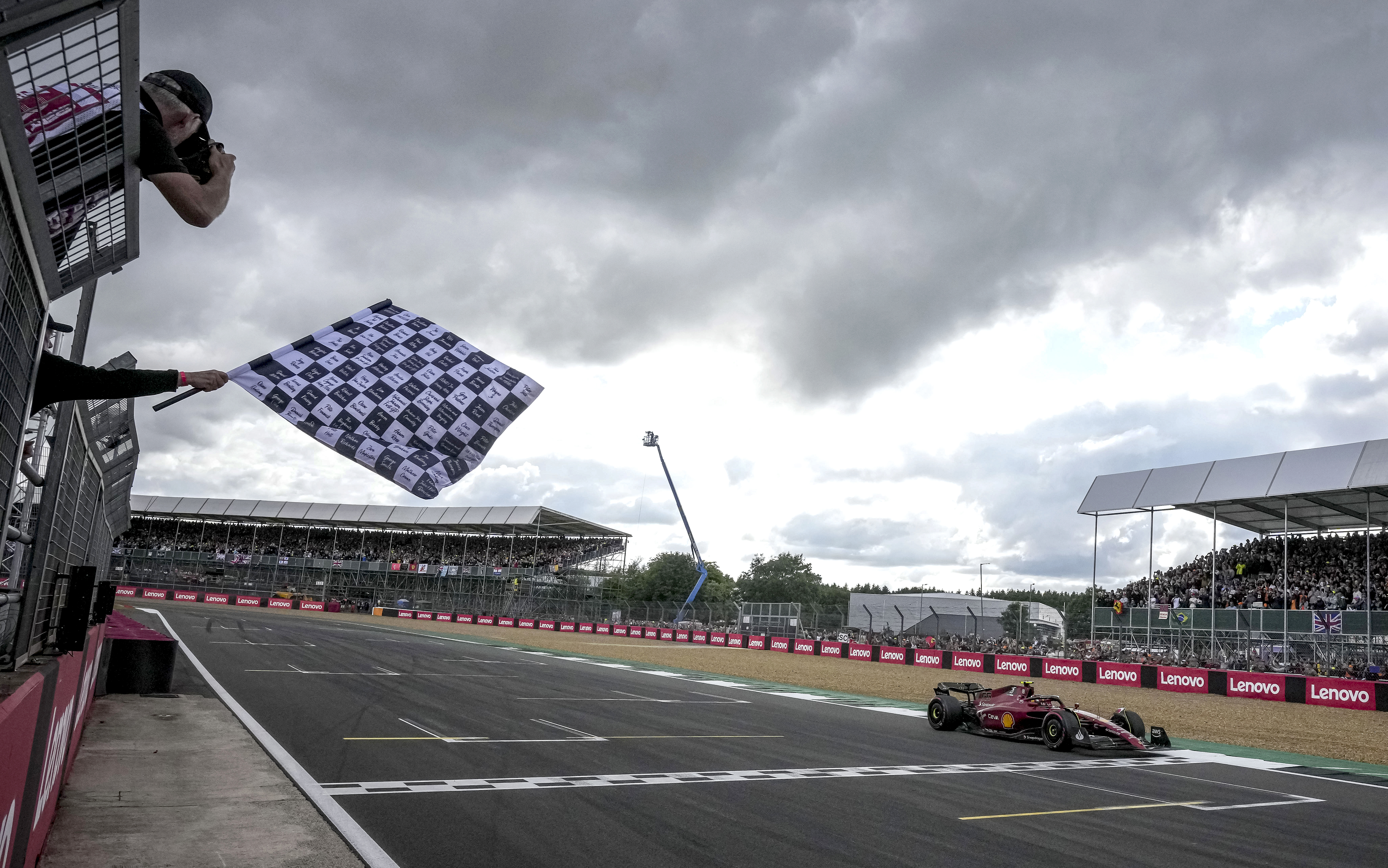 F1-kalenteri paisuu historiallisen suureksi