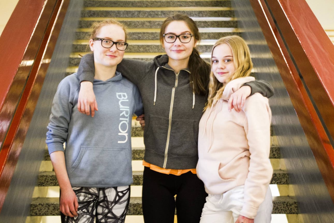 Ella Kuronen, Joanna Ämmänpää ja Anni Oinas.