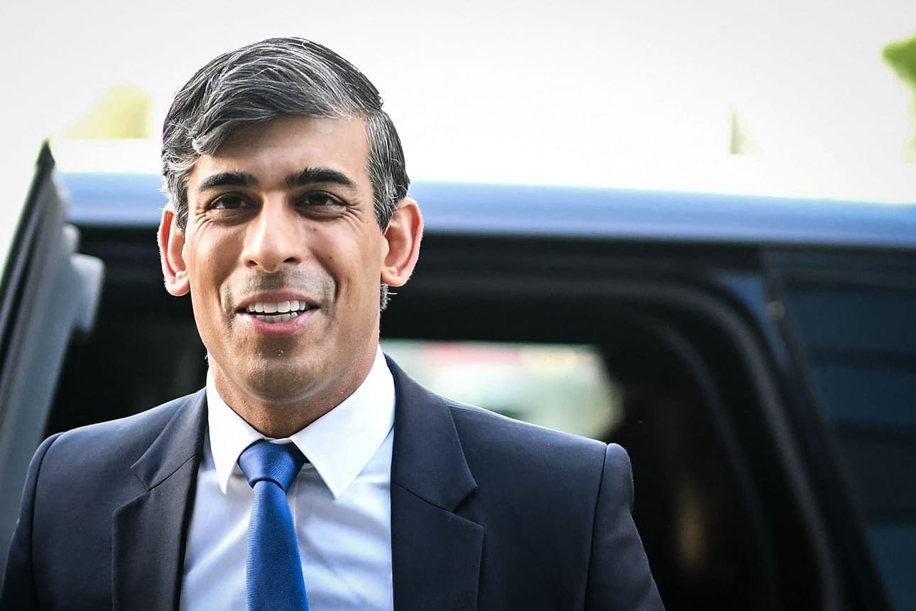 Britannian pääministeri Rishi Sunakin konservatiivipuolue on ollut useissa mielipidemittauksissa jäljessä Britannian työväenpuoluetta. LEHTIKUVA/AFP