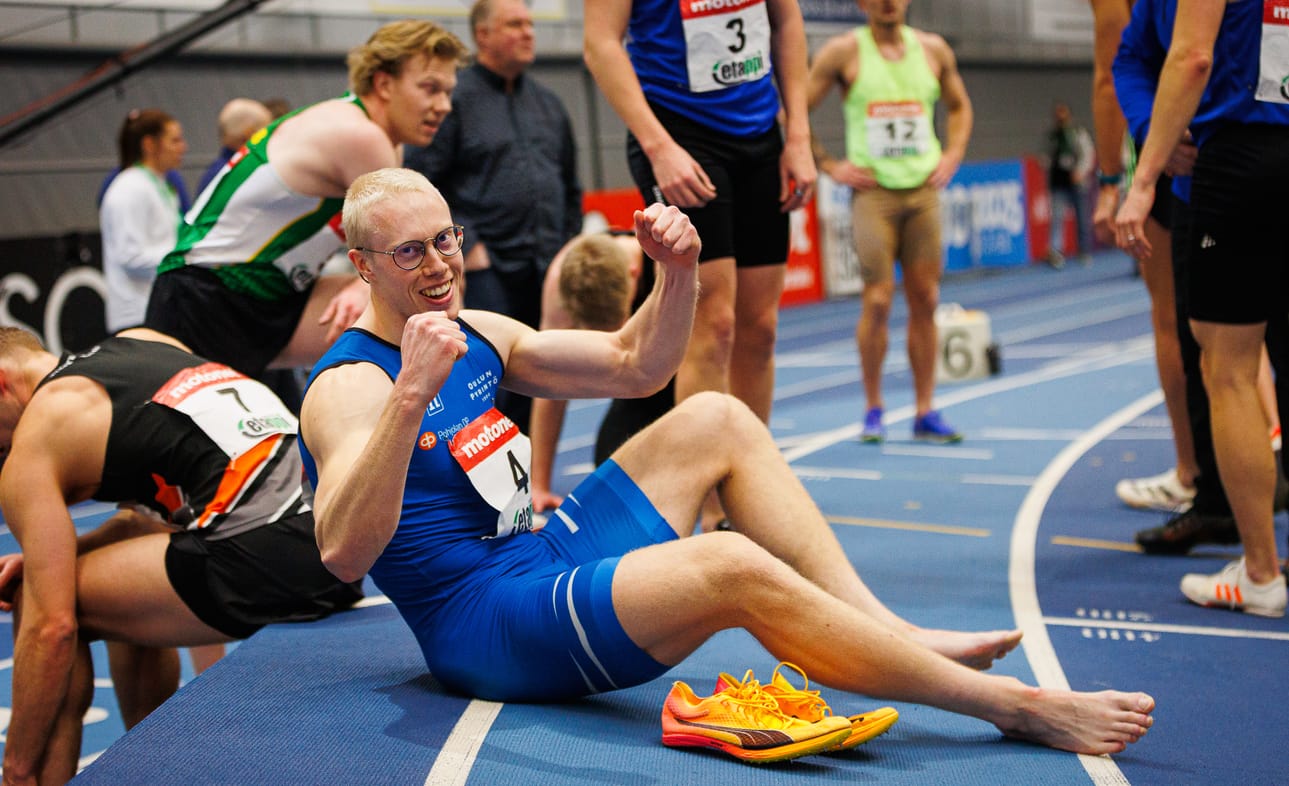 Oulun Pyrinnön Joni Heikkinen nautti SM-kultamitalista.