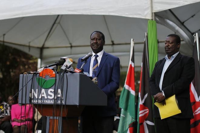 Oppositiojohtaja Raila Odinga sanoo, että kenialaiset menettävät uskonsa vaalijärjestelmään, jos vaalitulos jää voimaan. KUVA: DAI KUROKAWA/EPA