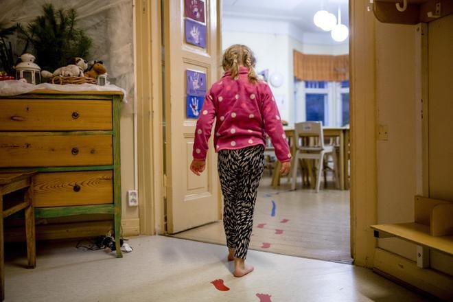THL:n mukaan kaikki esikoulu- tai koulukavereilta saadut koronatartunnat eivät ole välttämättä liittyneet opetusympäristöön, sillä lapset ovat olleet tekemisissä myös vapaa-ajalla keskenään. KUVA: Joel Maisalmi