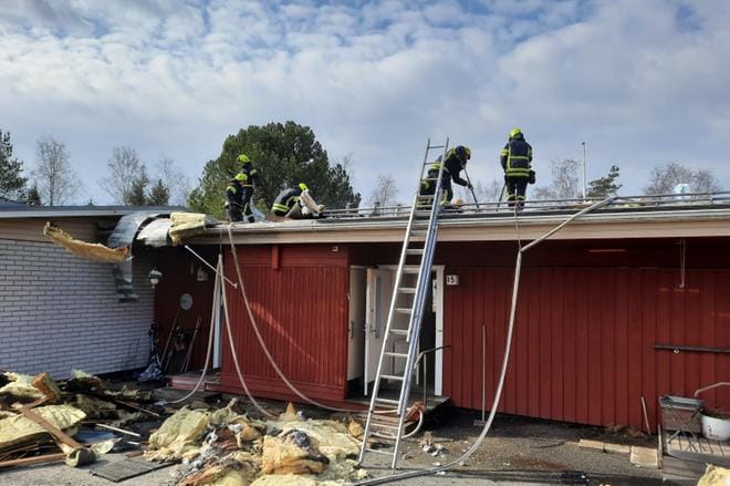 Tulipalo syttyi noin kello seitsemän aikaan. KUVA: TAUNO RIIHILUOMA