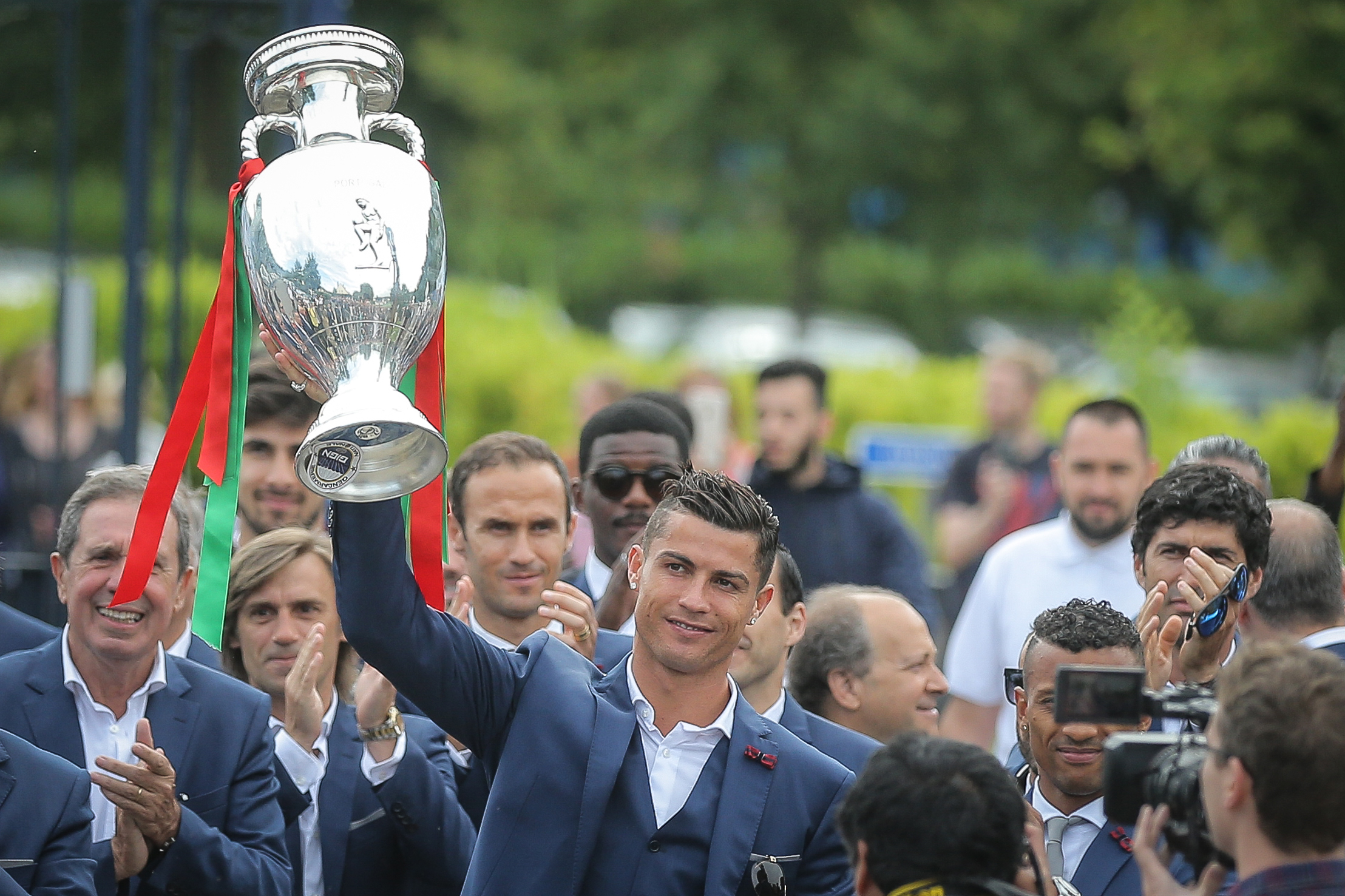 Espanjalaislehti: Ronaldo saattaa olla viikkoja sivussa