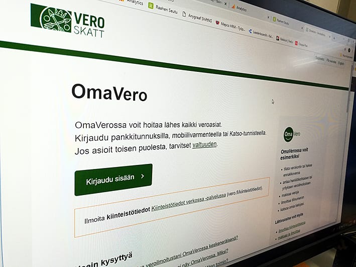 Jos verotuspäätös on vielä matkalla, voi omat palautuksensa tai mätkynsä tarkistaa netistä.