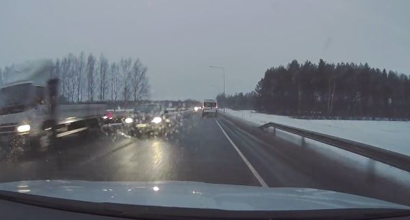 Oululaista liikenneosaamista Lentokentäntiellä