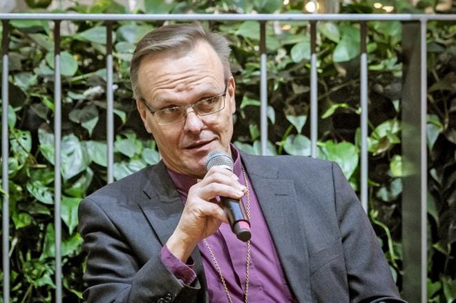 Espoon hiippakunnan piispa Tapio Luoma sai arkkipiispanvaalin ensimmäisellä kierroksella eniten ääniä. Kuva: Timo Jakonen