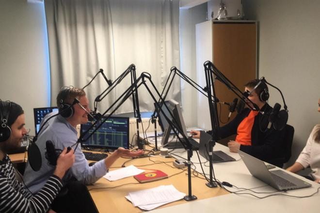 Vappuradio Wapinan studiossa Otto Tuomala, Miikka Mikkonen, Tuomas Rauta ja Anniina Syrjälä. Kuva: Aki Hokkanen