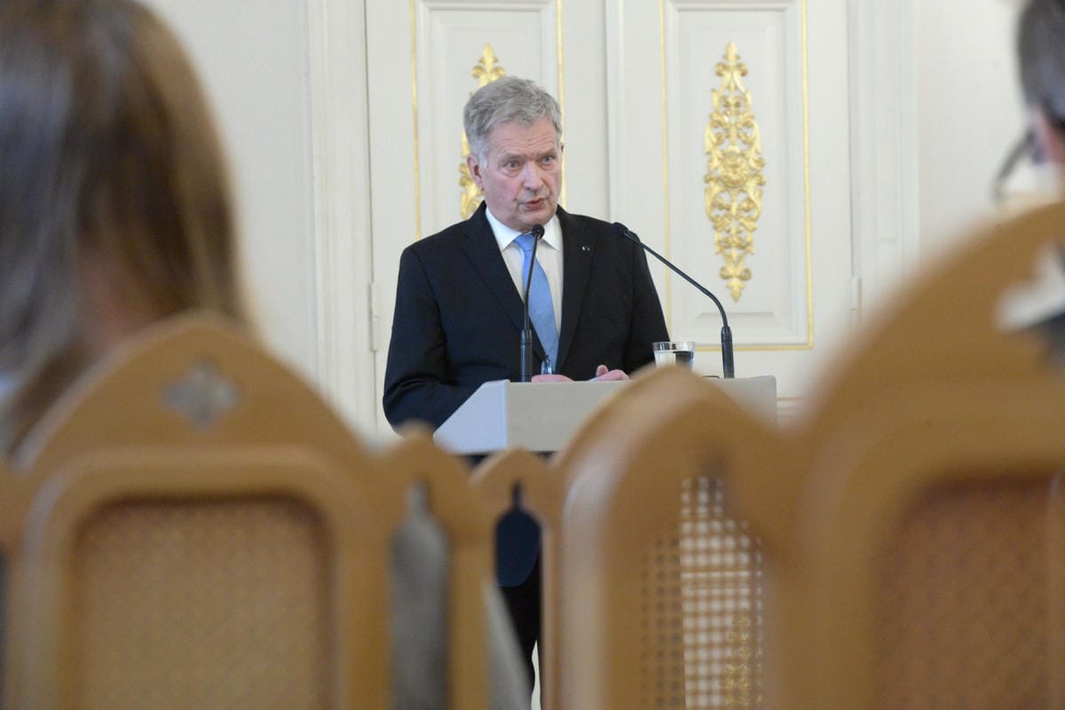 Presidentti vastasi tänään toimittajien kysymyksiin Venäjän toimista Ukrainassa. LEHTIKUVA / MIKKO STIG