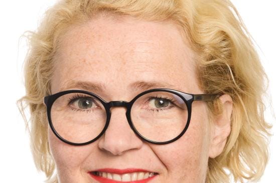 Keinot suojella lapsia netissä ja kaikkien käyttäjien yksityisyyden suojeleminen ovat joskus vaikeasti yhteensovitettavissa, kirjoittaa Mia-Petra Kumpula-Natri. EU:ssa neuvotellaan kiireellä tilapäistä sääntelyä, jonka avulla teknologiajätit voisivat jatkaa esimerkiksi lapsipornon suodattamista. KUVA: Mostphotos