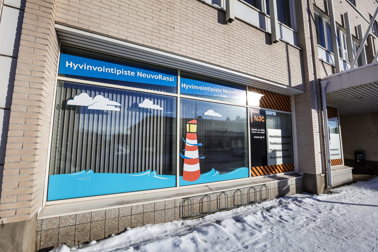 NeuvoRassi näkyy edelleen Raahen katukuvassa, vaikka toiminta on päättynyt.