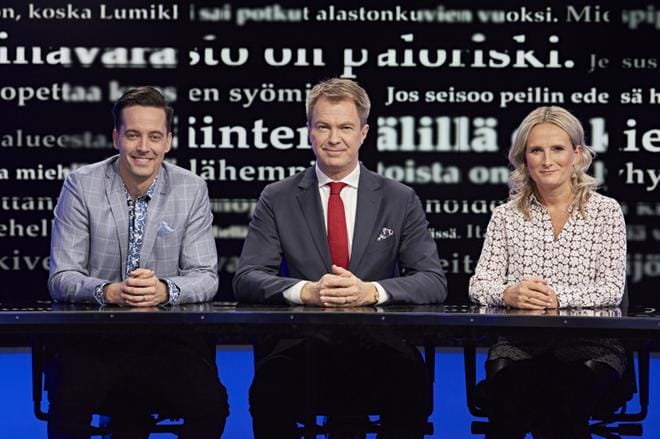 Ilkka Uusivuori, Peter Nyman ja Reetta Räty ovat Uutisvuoden vakiokasvot. Suosittu paneelishow laskeutuu MTV3-kanavalle. KUVA: Anthony Ubaud/MTV3
