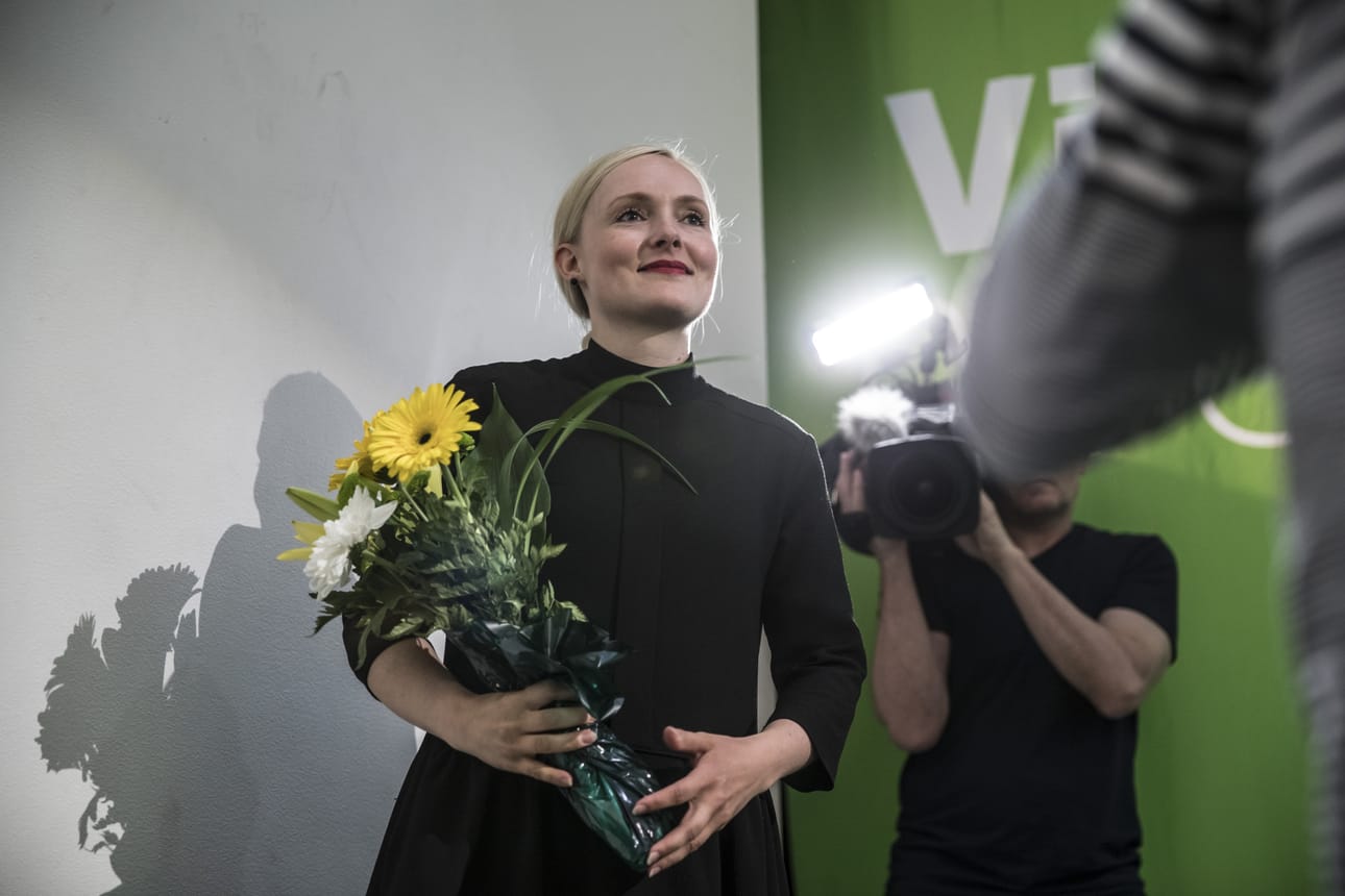 Aiemmin köyhyystutkijana tunnettu Maria Ohisalo nousi laajempaan tietoisuuteen, kun hänet valittiin vihreiden varapuheenjohtajaksi vuonna 2015. Viime vuonna hän sijaisti jonkin aikaa puheenjohtaja Touko Aaltoa.