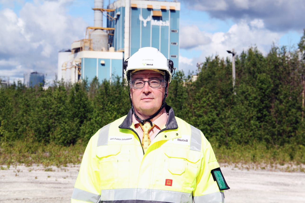 Kemin Polar King -hankkeen projektijohtaja Jari-Pekka Johansson sanoo, että tehdasalueen toisen vaiheen valmistelevat työt etenevät suunnitellusti ja valmistuvat marraskuussa.