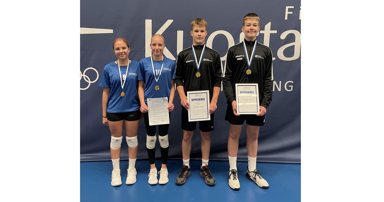 Venla Peräsalo, Anni-Sofia Rajakallio, Eino Huhtaluhta ja Oskari Tyynismaa pelasivat viime viikonloppuna onnistuneet turnaukset.