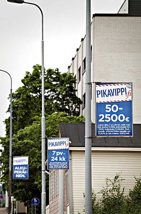 Suomen Pienlainayhdistyksen toiminnanjohtajan Kari Kuusiston mukaan positiivisen luottorekisterin perustaminen auttaisi ehkäisemään ylivelkaantumista.